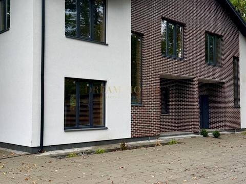 будинок за адресою Марії Зерової вул. (Мічуріна), 2