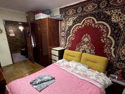 квартира за адресою Академіка Корольова вул., 33