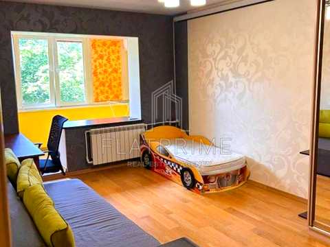 квартира за адресою смт. Коцюбинське, Пономарьова вул., 34