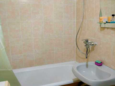 квартира за адресою Анни Ахматової вул., 8