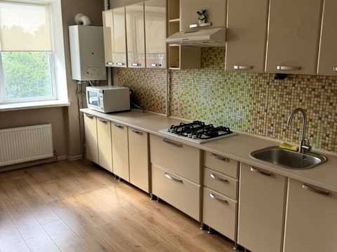 квартира за адресою Мостобудівників вул., 18
