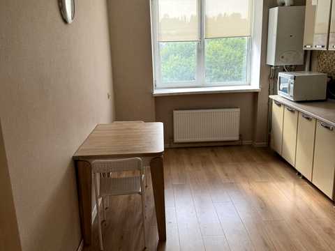 квартира за адресою Мостобудівників вул., 18
