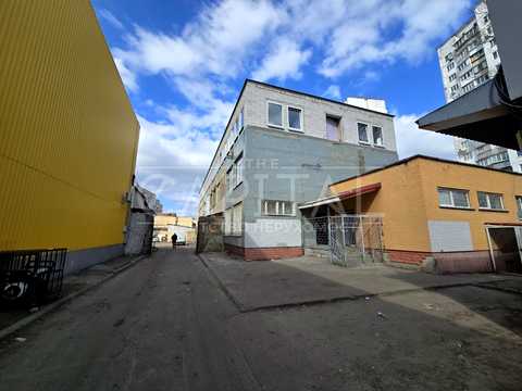 комерційна за адресою Миколи Кибальчича вул., 13