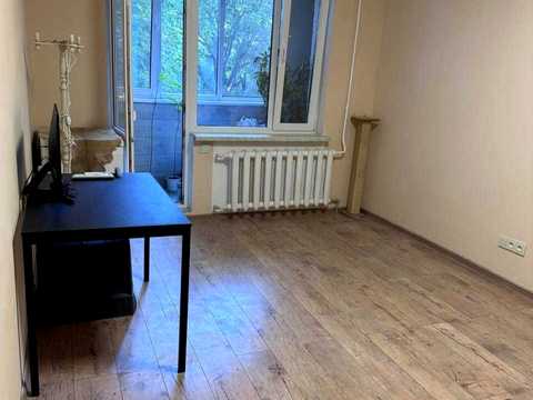 квартира за адресою Наукова вул., 52/2