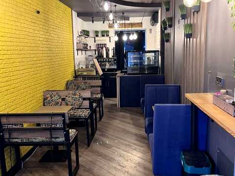 комерційна за адресою Святослава Караванського вул. (Жуковського), 36