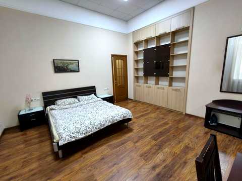 1875776653561768