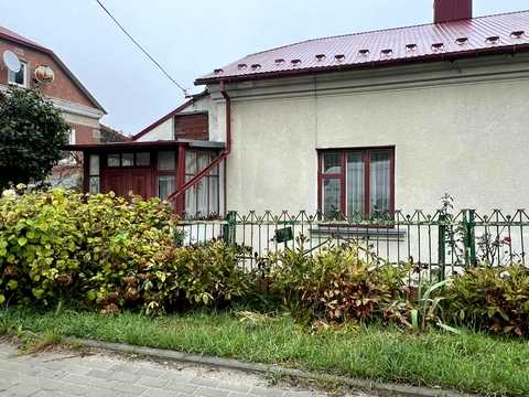 дом по адресу Загребельная ул., 26