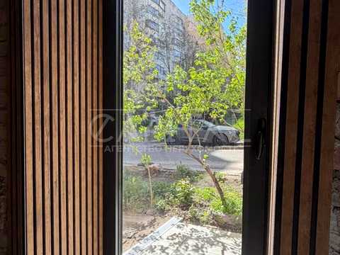 коммерческая по адресу Галицкая ул., 1