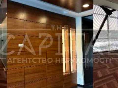 комерційна за адресою Солом'янська пл., 1