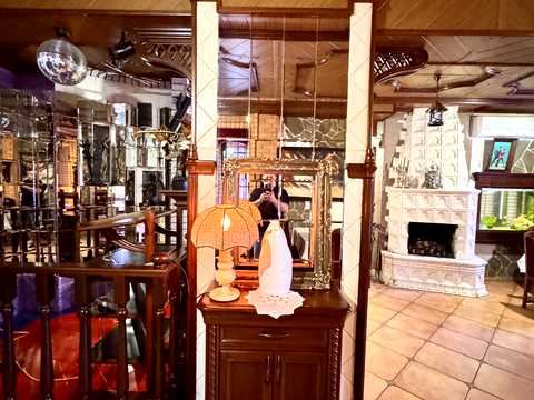 комерційна за адресою Кривий Ріг, Університетський просп. (Гагаріна), 37