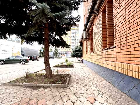 комерційна за адресою Кривий Ріг, Університетський просп. (Гагаріна), 37