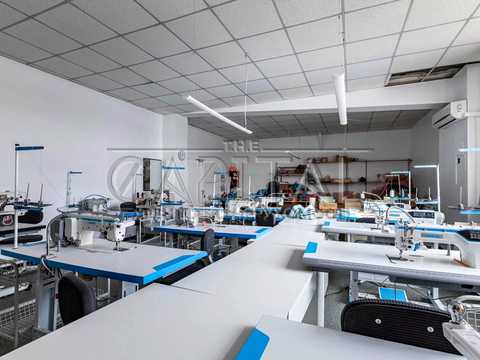 комерційна за адресою Олени Теліги вул., 4