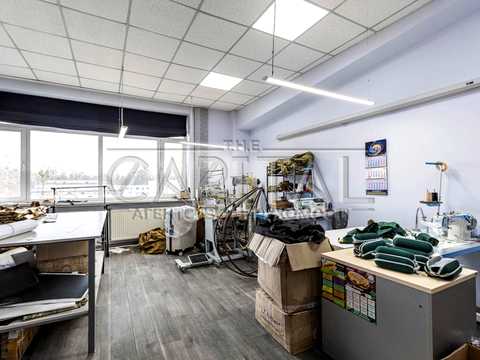 комерційна за адресою Олени Теліги вул., 4