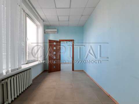 коммерческая по адресу Лесі Українки пл., 34