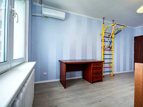 квартира за адресою Милославська вул., 4