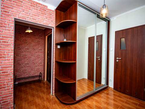 квартира за адресою Милославська вул., 4