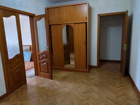 1875782286724496