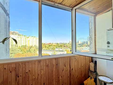квартира за адресою Академіка Доброхотова вул., 1
