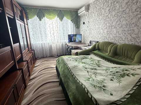 квартира за адресою Райдужна вул., 11