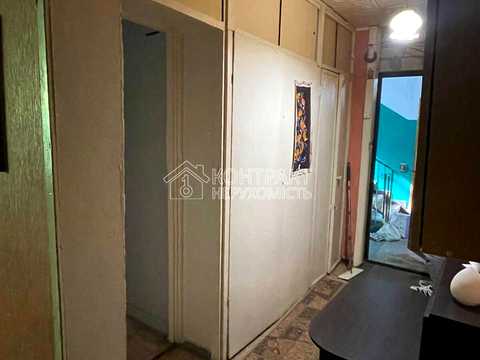 квартира за адресою Михайла Комарова вул. (Тархова), 5