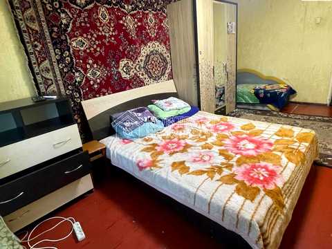 квартира за адресою Михайла Комарова вул. (Тархова), 5