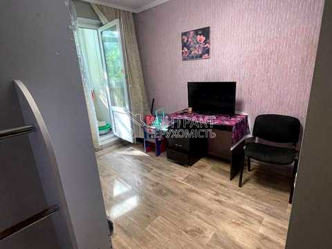 квартира за адресою Михайла Комарова вул. (Тархова), 5