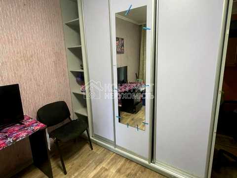 квартира за адресою Михайла Комарова вул. (Тархова), 5