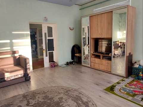 будинок за адресою Канадська вул. (Добролюбова)