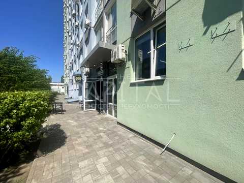 коммерческая по адресу Соборности просп. (Возз'єднання), 17 к2