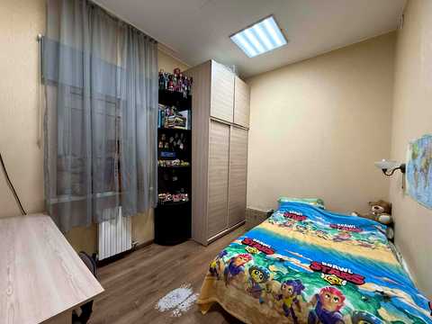 квартира за адресою Олександра Кониського вул. (Володарського), 7