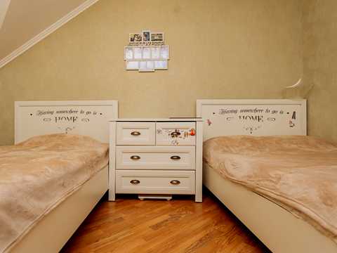 квартира по адресу Петропавловская ул., 87/3