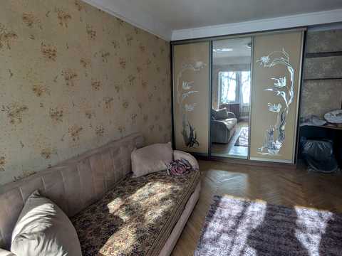 квартира за адресою Амвросія Бучми бульв., 1