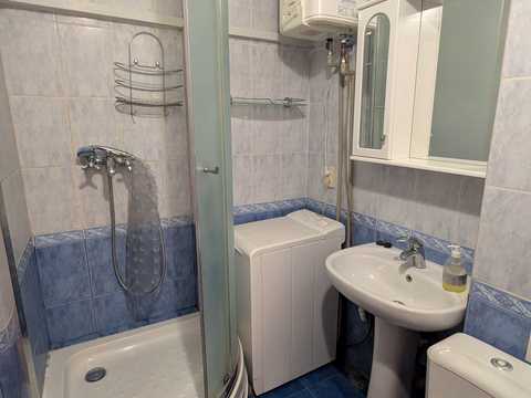 квартира за адресою Амвросія Бучми бульв., 1
