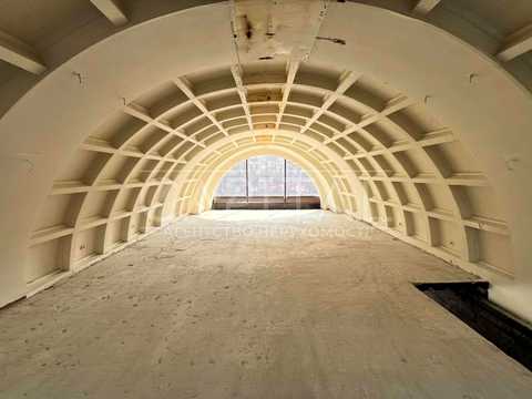 коммерческая по адресу Крещатик ул. (Kreschatic), 24