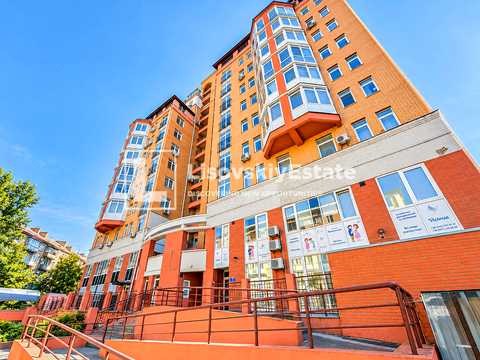 квартира за адресою Почайнинська вул., 70
