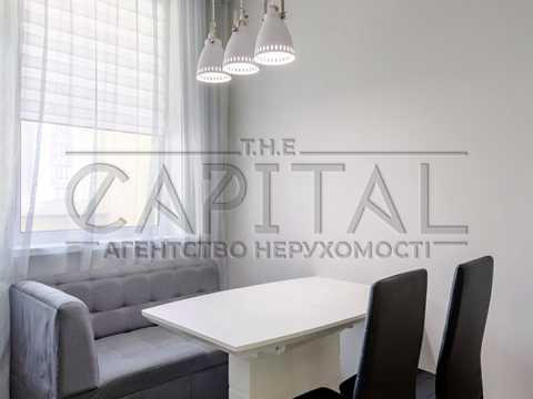 квартира за адресою Степана Рудницького вул. (Академіка Вільямса), 19/14