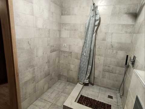 квартира за адресою Запорізьке шосе, 28-Р