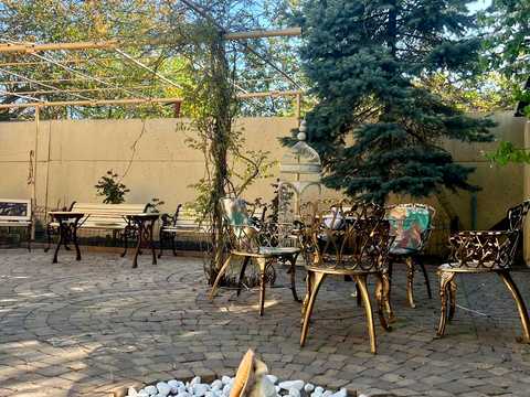 будинок за адресою Тіниста вул., 18