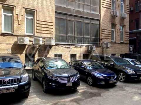 коммерческая по адресу Жилянская ул., 5Б