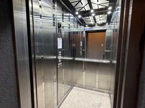 квартира по адресу Национальной Гвардии ул., (Будинок 12.1)