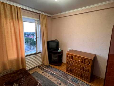 квартира за адресою Академіка Александрова вул., 5