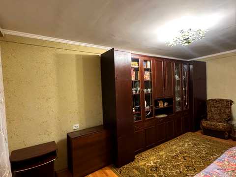 квартира за адресою Академіка Александрова вул., 5