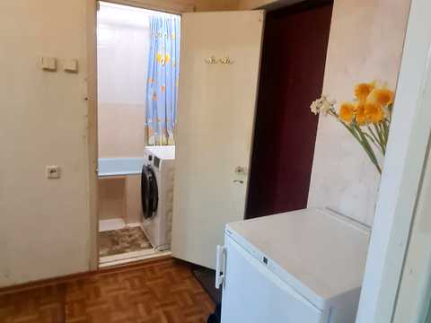 квартира за адресою Милославська вул., 21