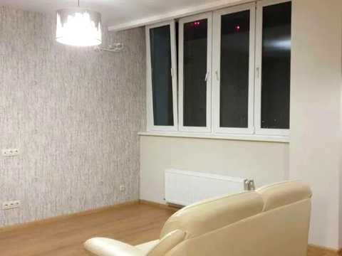 квартира за адресою Академіка Глушкова просп., 9-Г