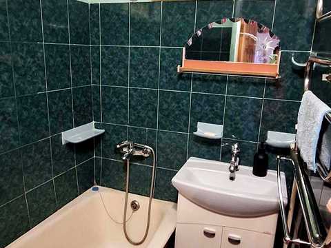 квартира за адресою Каховська вул., 17
