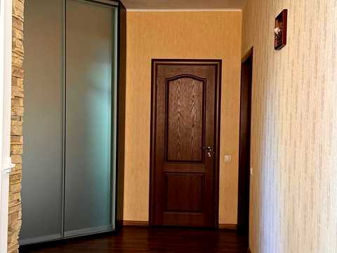 будинок за адресою вулиця Українська