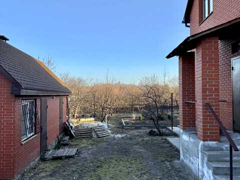 дом по адресу Євгена Сверстюка ул. (Тарасова), 18