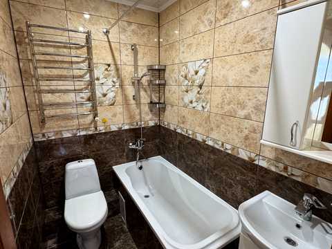 квартира за адресою Довженка вул., 12