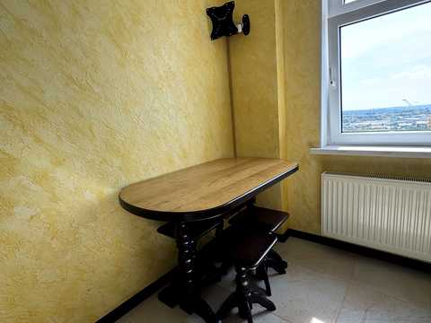 квартира за адресою Довженка вул., 12