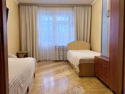 квартира за адресою Низинна вул., 4